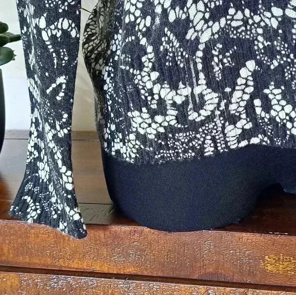 George Sweater Black and White Print Cardigan Medium Crewneck Button Front - Picture 8 of 11